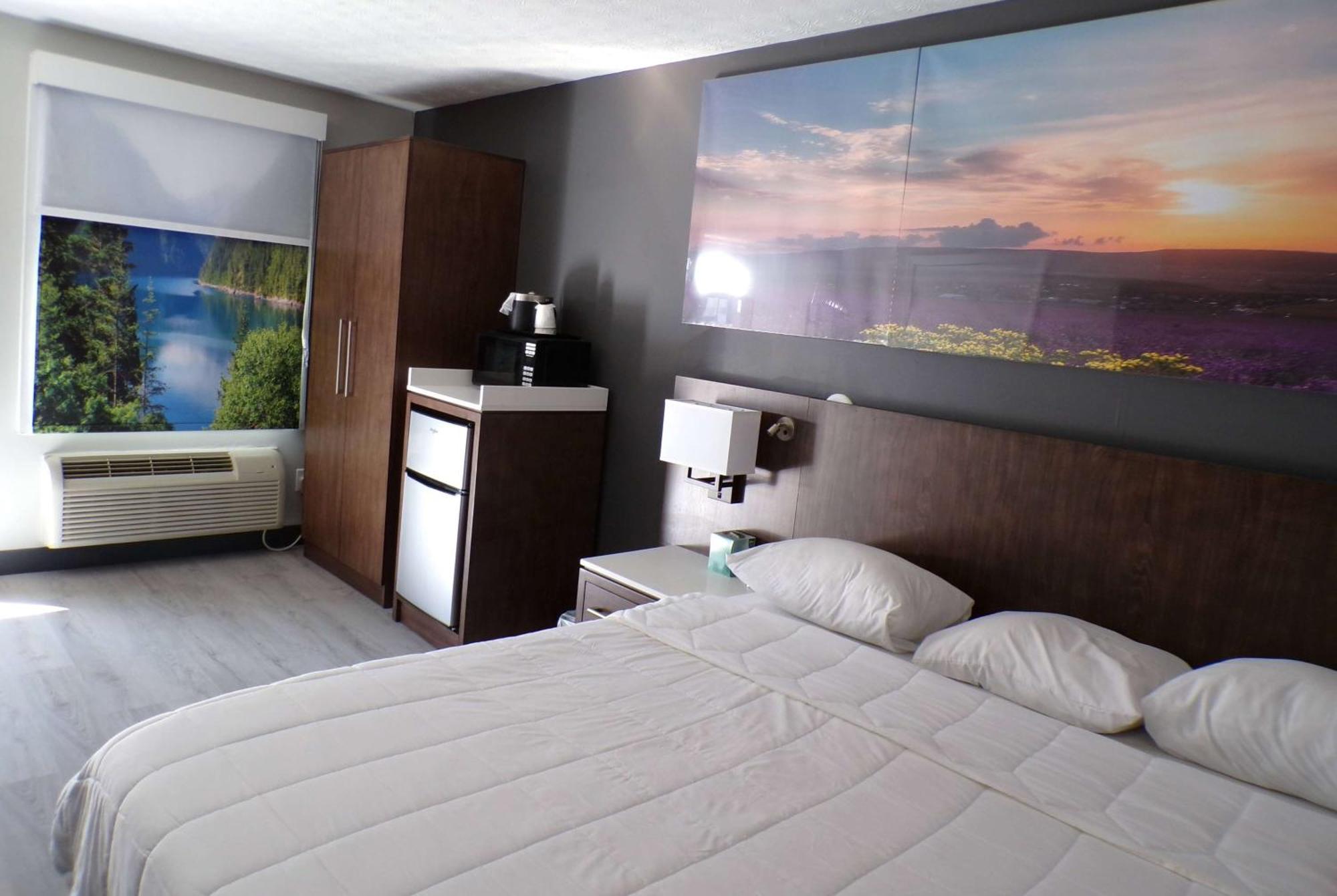 Luxor Inn & Suites, A Travelodge By Wyndham Elkins Exteriér fotografie